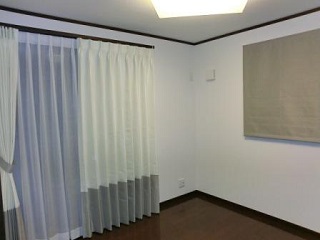 ツートンカーテン